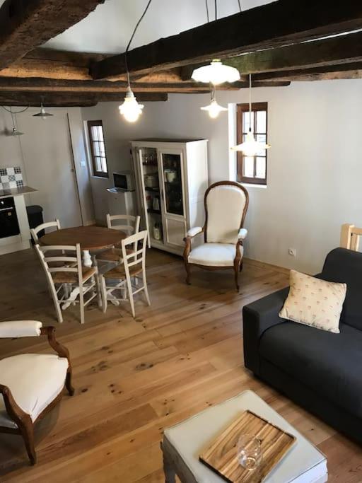 Petite Maison Medievale Parthenay Kültér fotó
