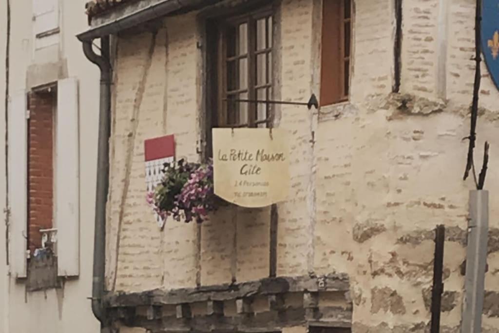 Petite Maison Medievale Parthenay Kültér fotó