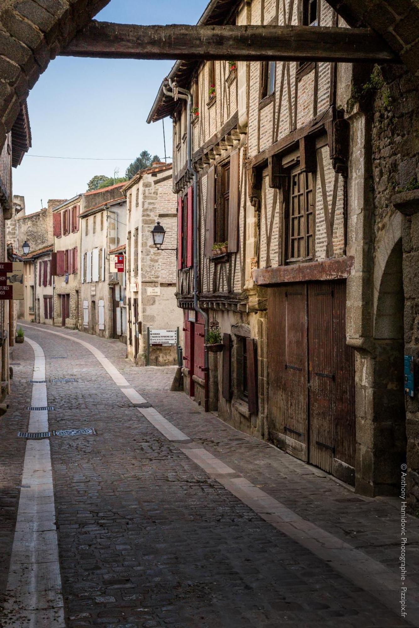 Petite Maison Medievale Parthenay Kültér fotó