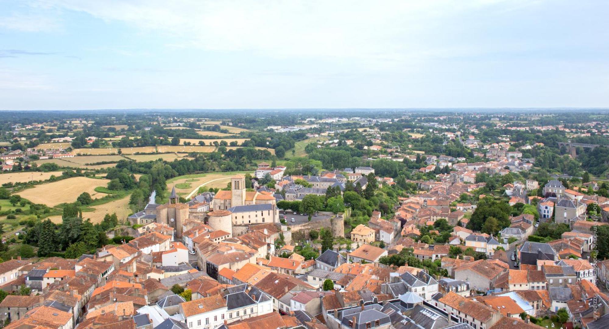 Petite Maison Medievale Parthenay Kültér fotó