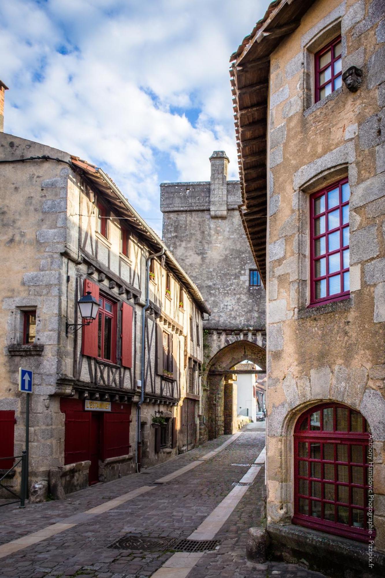 Petite Maison Medievale Parthenay Kültér fotó